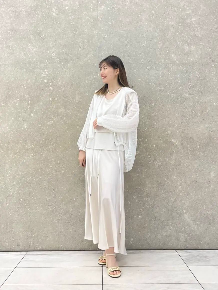 GRACE CONTINENTAL minami コーディネート画像