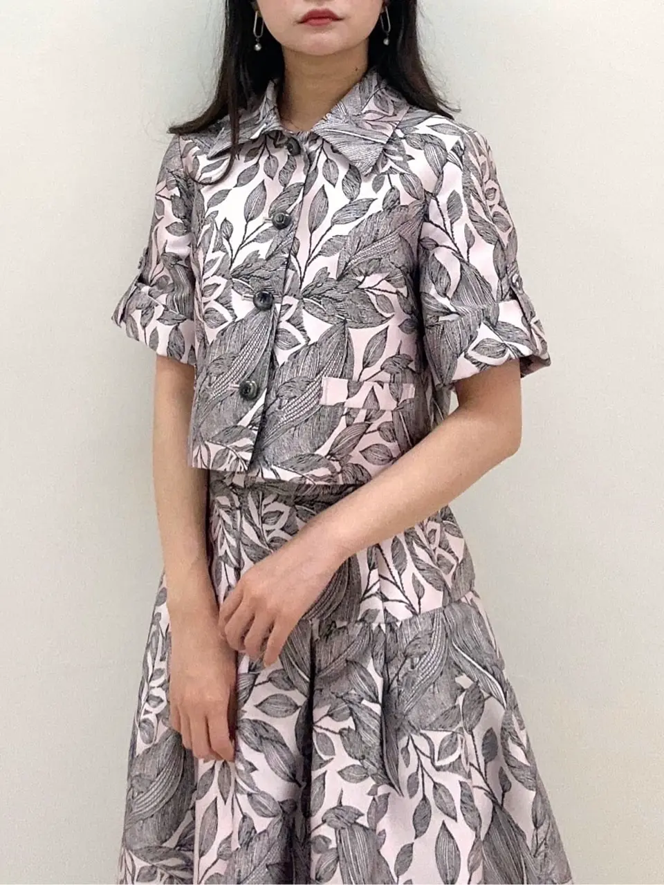 GRACE CONTINENTAL MORITA AI コーディネート画像