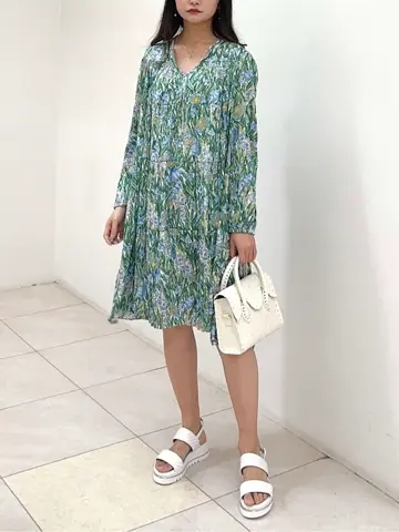 GRACE CONTINENTAL MORITA AI コーディネート画像