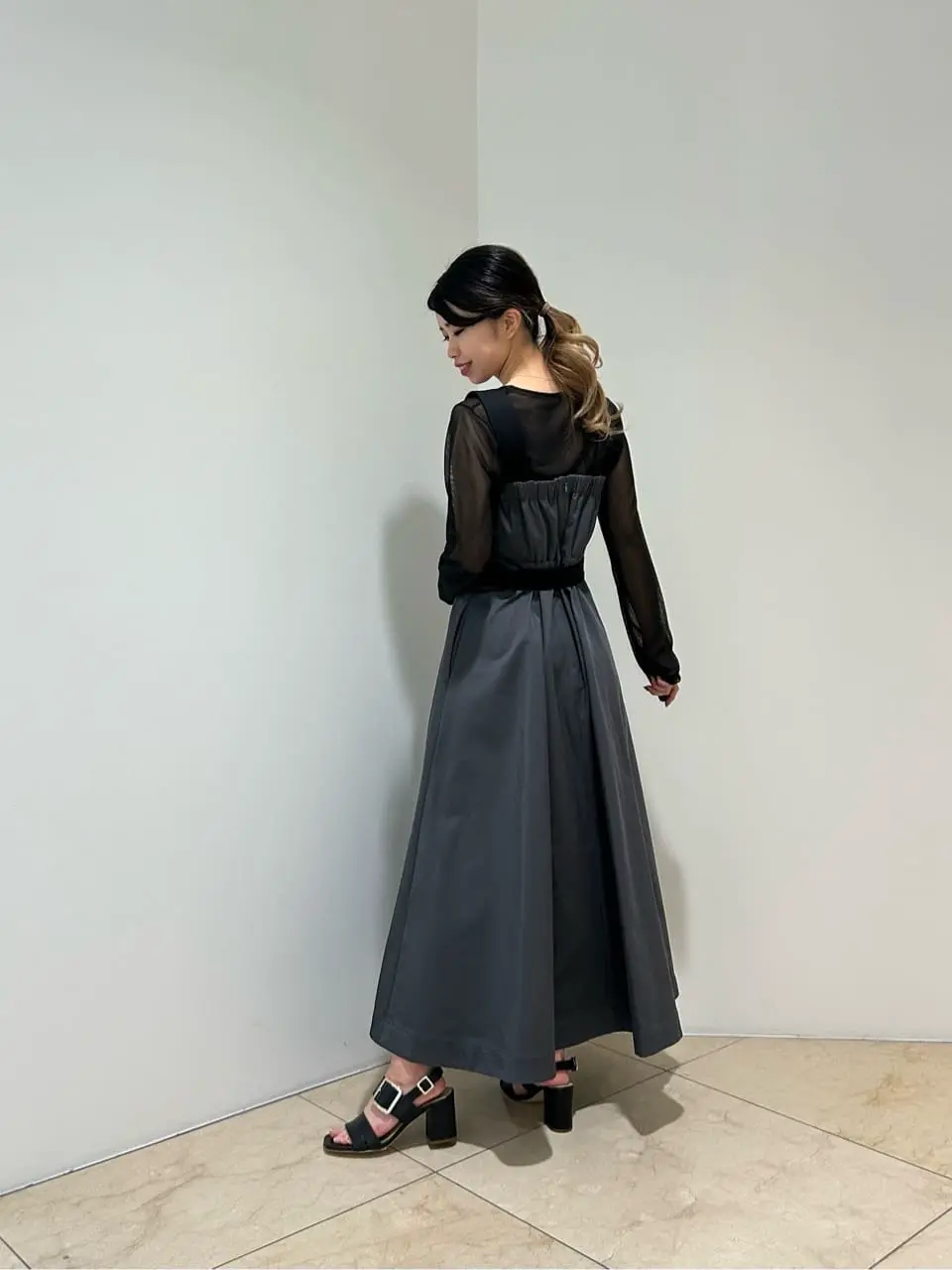 GRACE CONTINENTAL FUKUSHIMA YURIE コーディネート画像