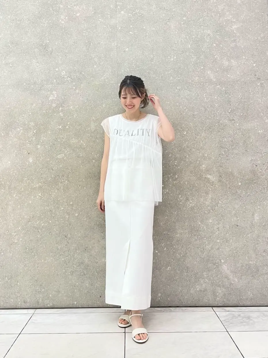 GRACE CONTINENTAL minami コーディネート画像