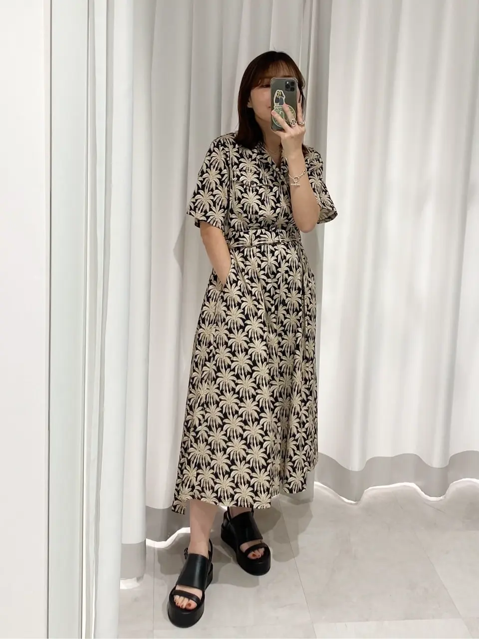 GRACE CONTINENTAL 古川温子 コーディネート画像