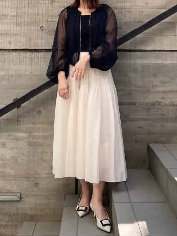 GRACE CONTINENTAL 古川温子 コーディネート画像