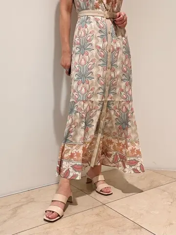 GRACE CONTINENTAL FUKUSHIMA YURIE コーディネート画像