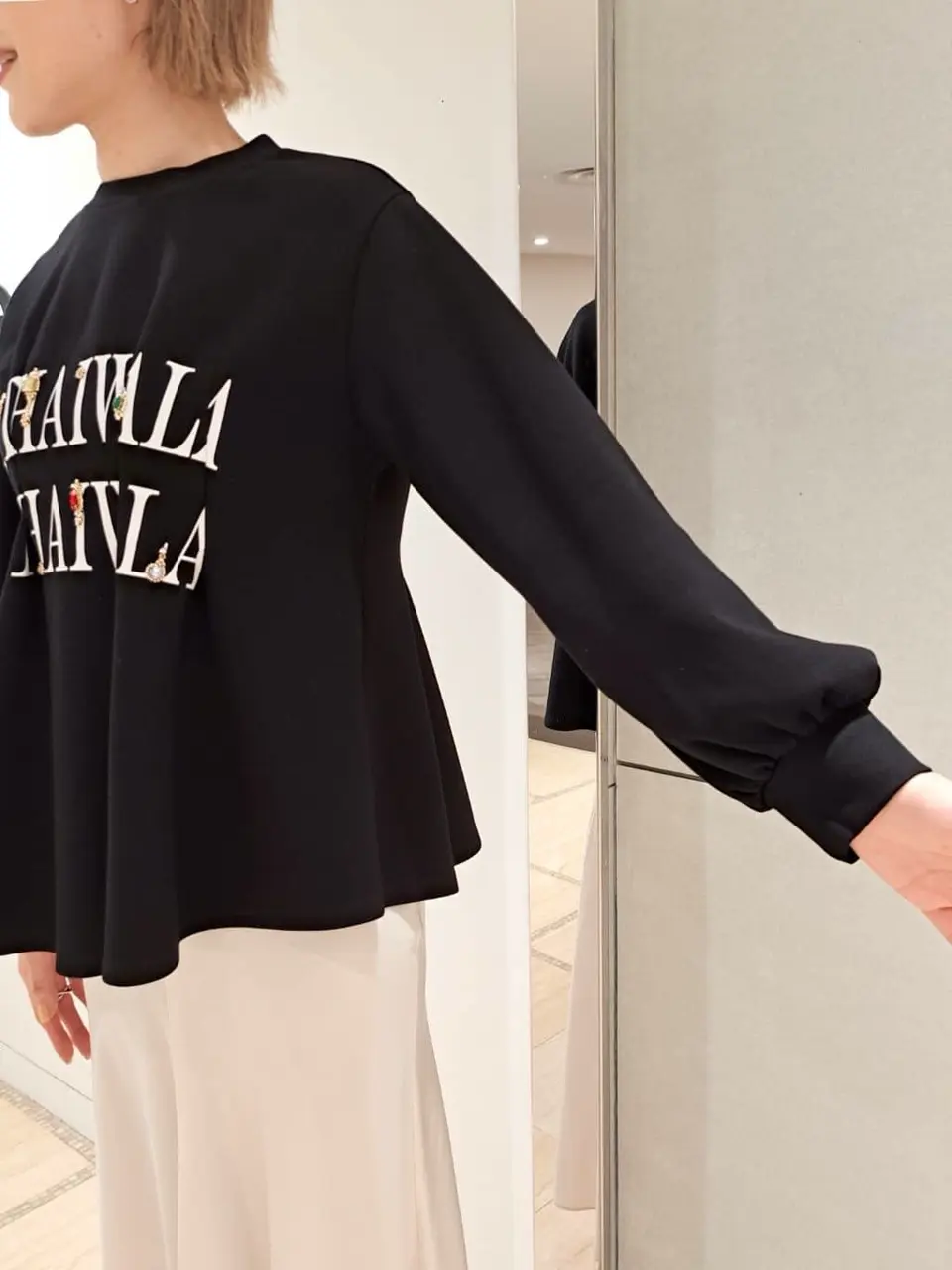 GRACE CONTINENTAL 今野　志保 コーディネート画像