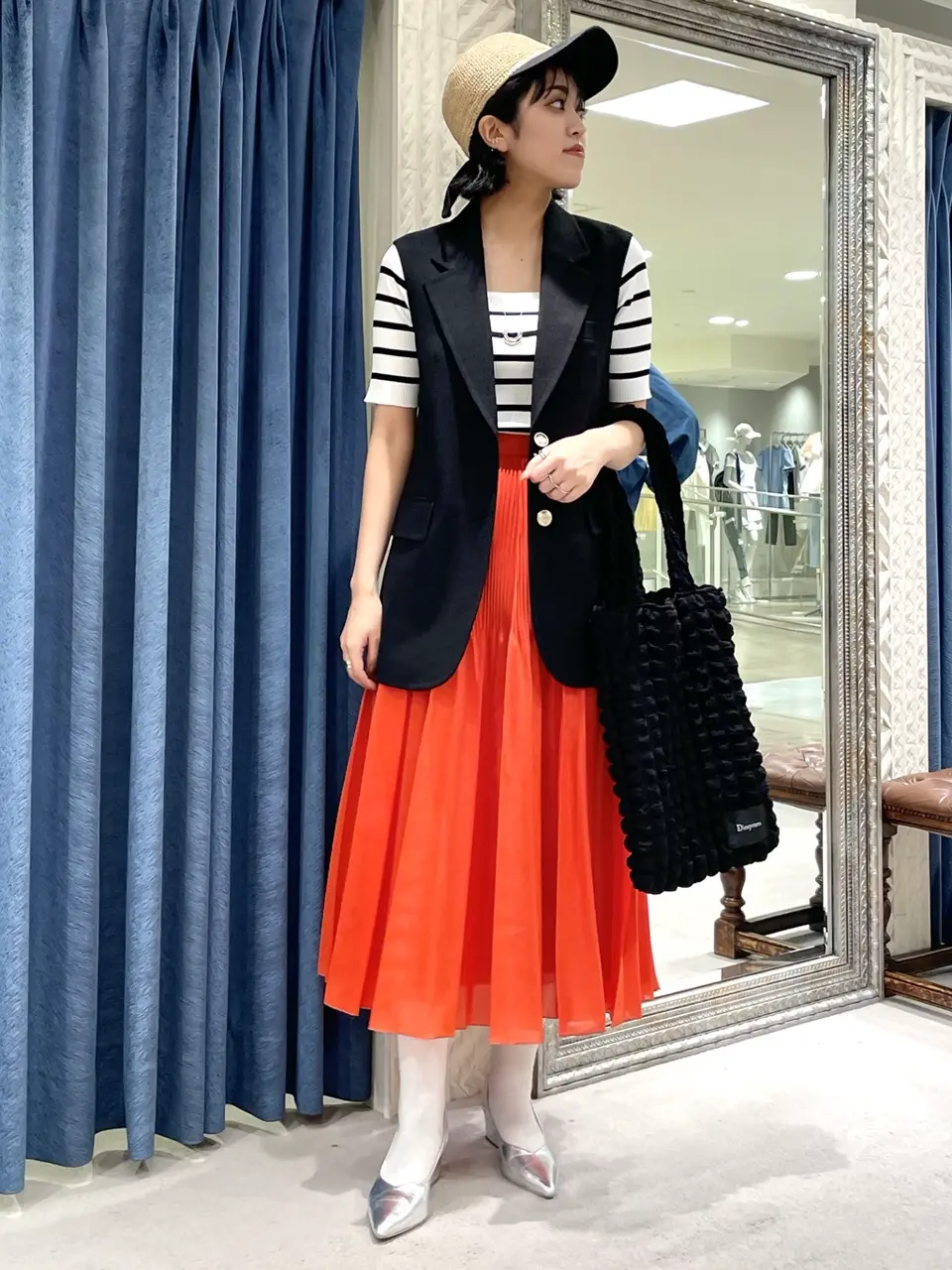 GRACE CONTINENTAL yoshi コーディネート画像