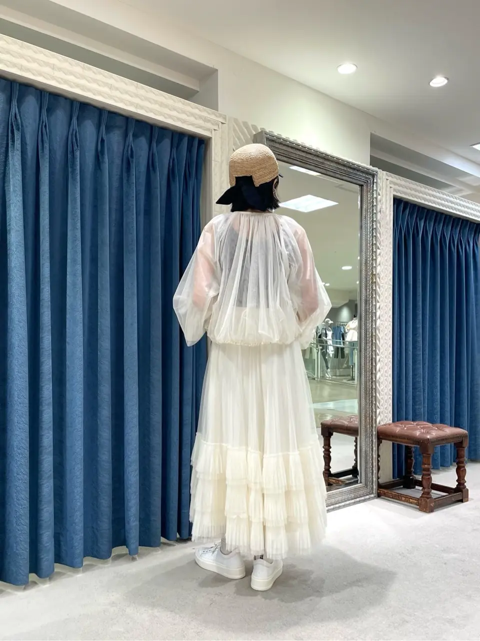 GRACE CONTINENTAL yoshi コーディネート画像