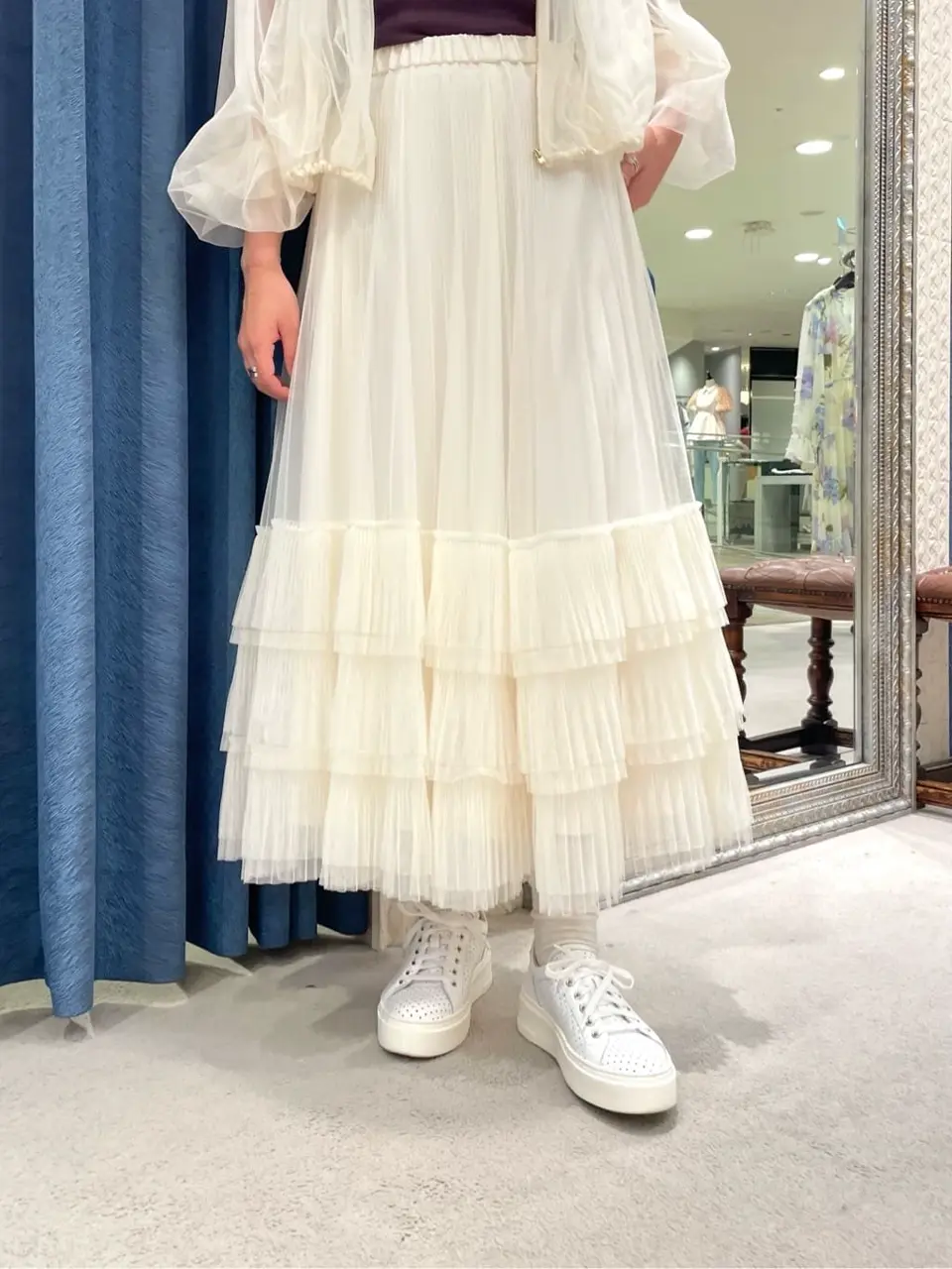 GRACE CONTINENTAL yoshi コーディネート画像