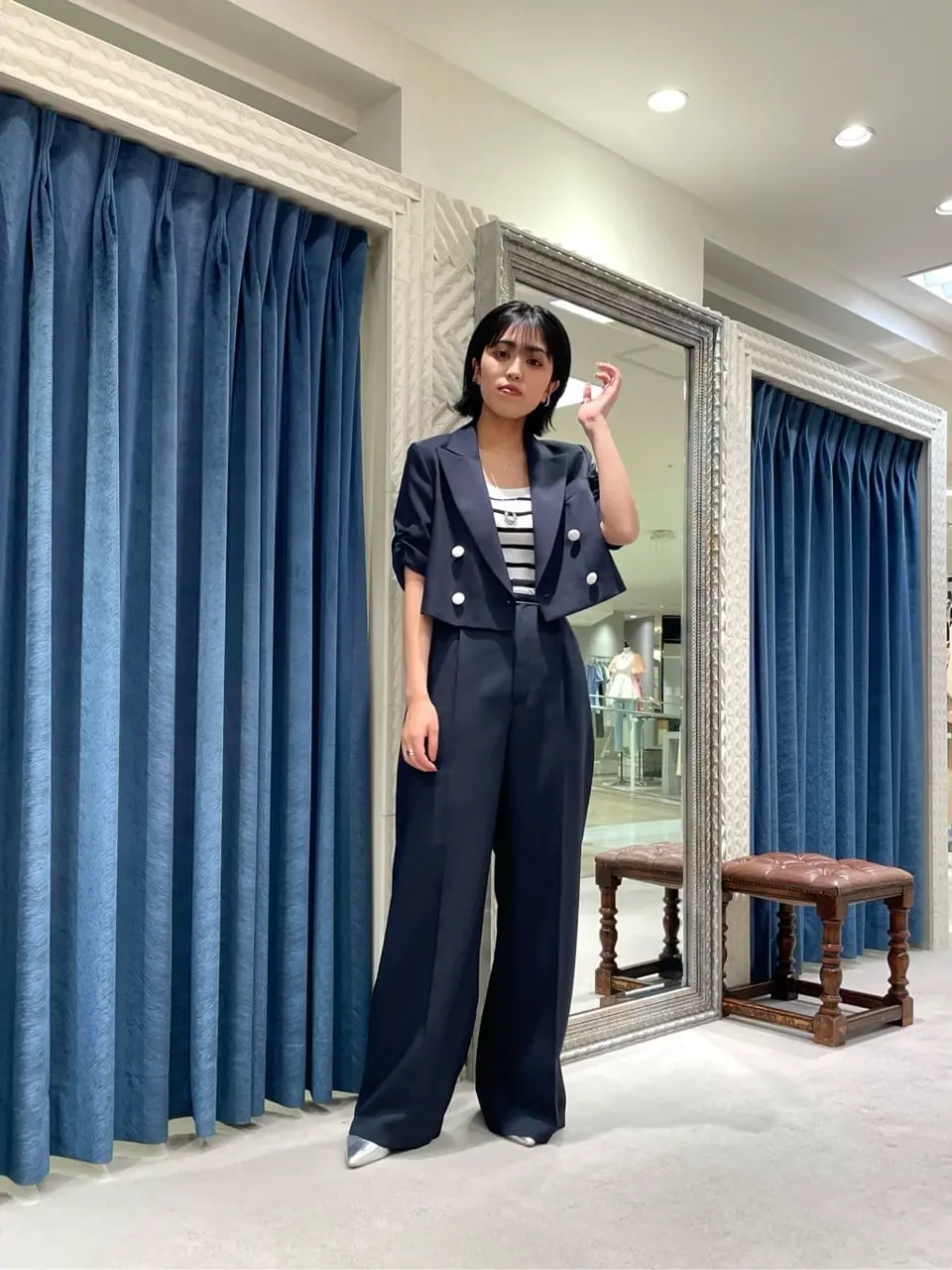 GRACE CONTINENTAL yoshi コーディネート画像