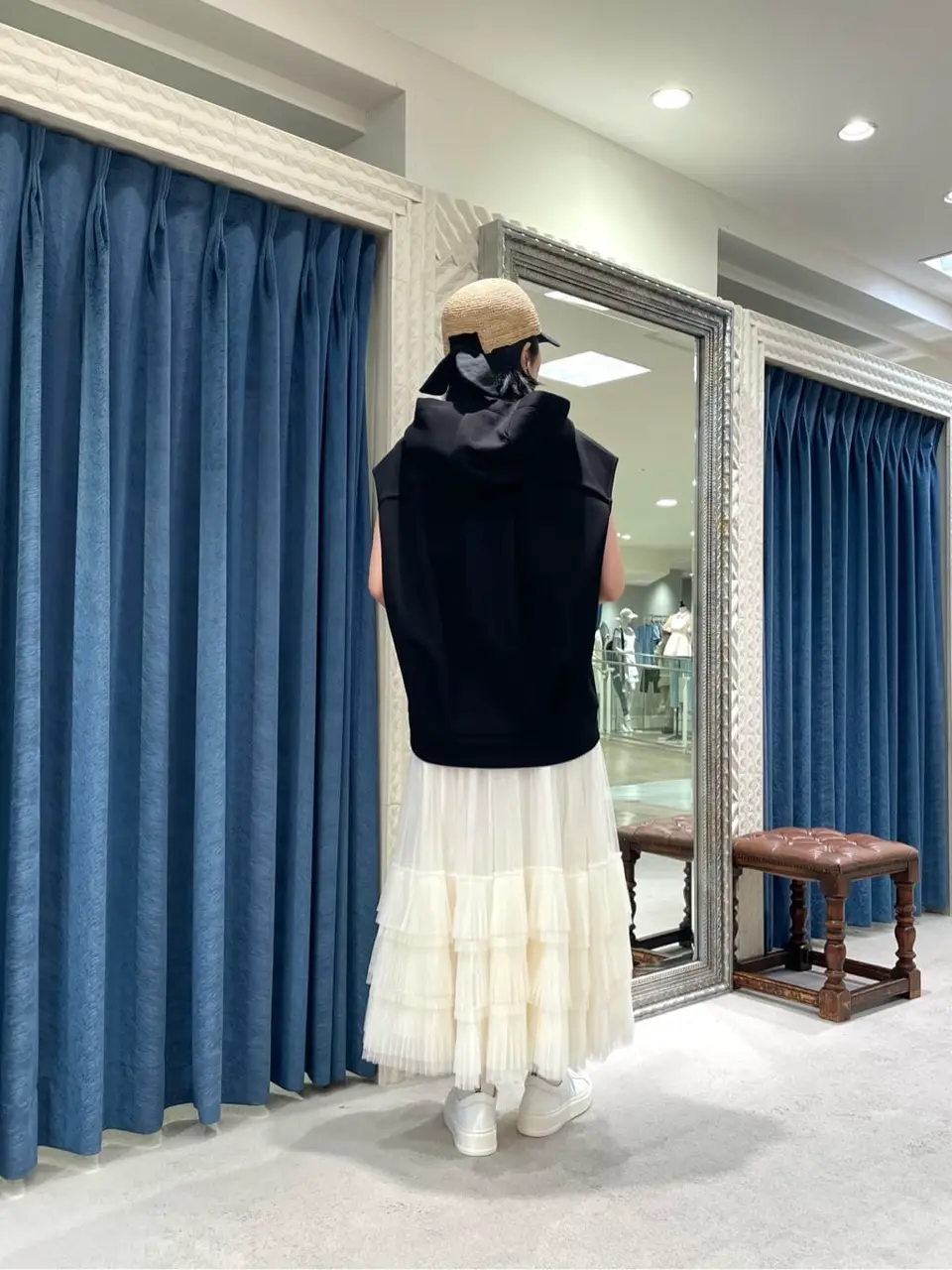 GRACE CONTINENTAL yoshi コーディネート画像