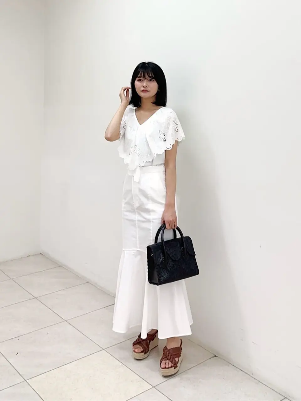 GRACE CONTINENTAL MORITA AI コーディネート画像