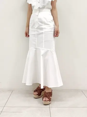 GRACE CONTINENTAL MORITA AI コーディネート画像