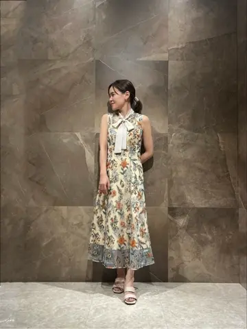 GRACE CONTINENTAL 穐山　香織 コーディネート画像