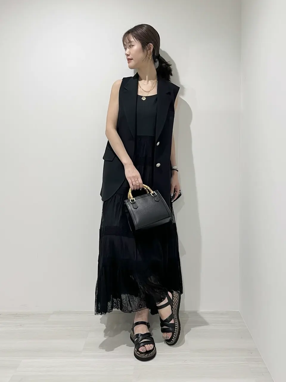 GRACE CONTINENTAL A.Kameyama コーディネート画像