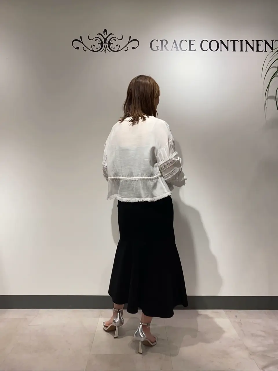 GRACE CONTINENTAL 古川温子 コーディネート画像