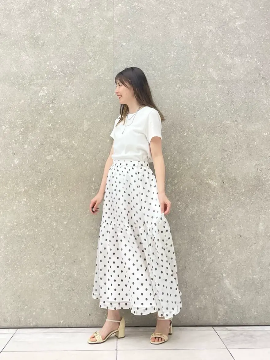 GRACE CONTINENTAL minami コーディネート画像