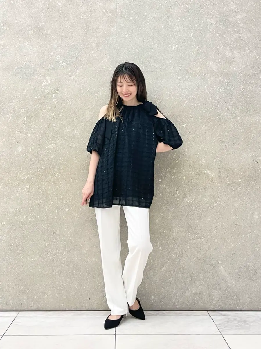 GRACE CONTINENTAL minami コーディネート画像