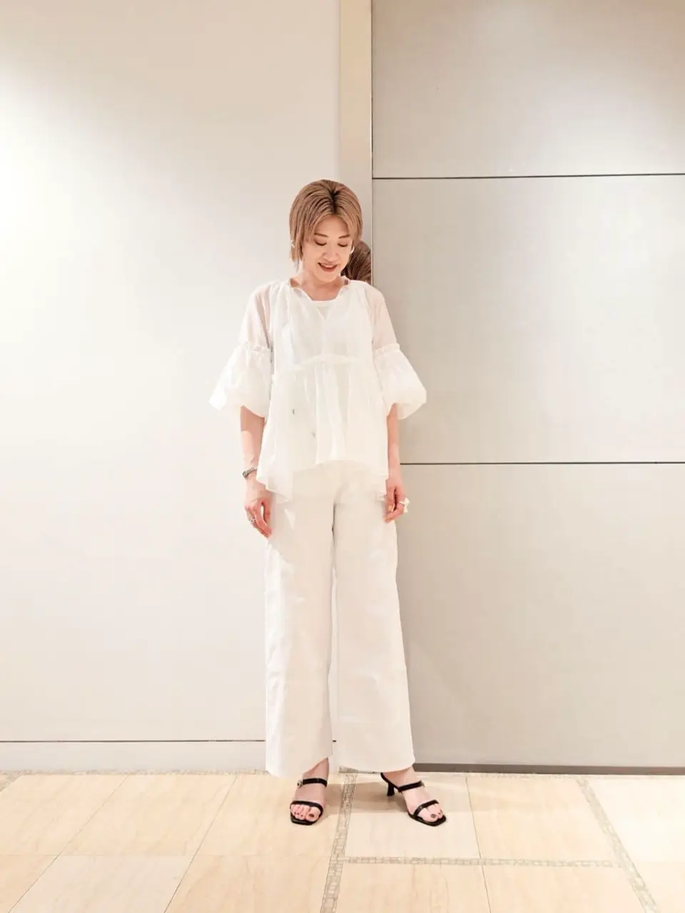 GRACE CONTINENTAL 今野　志保 コーディネート画像