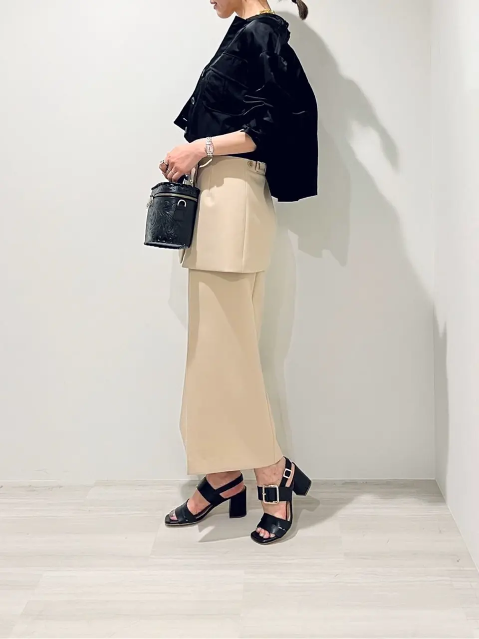 GRACE CONTINENTAL A.Kameyama コーディネート画像