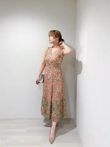 GRACE CONTINENTAL SAYUMI Nagashima コーディネート画像