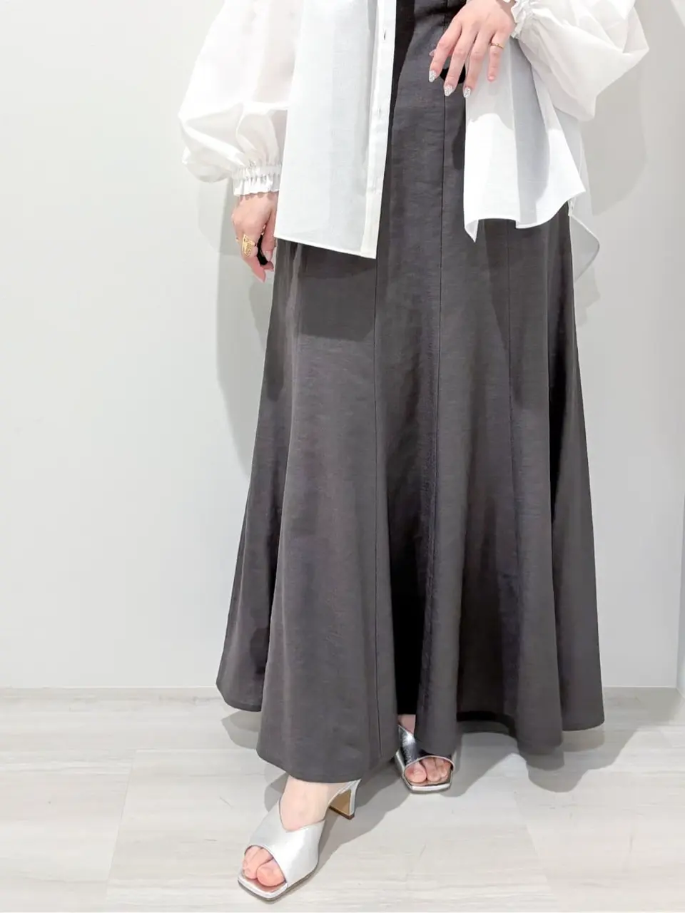 GRACE CONTINENTAL SAYUMI Nagashima コーディネート画像