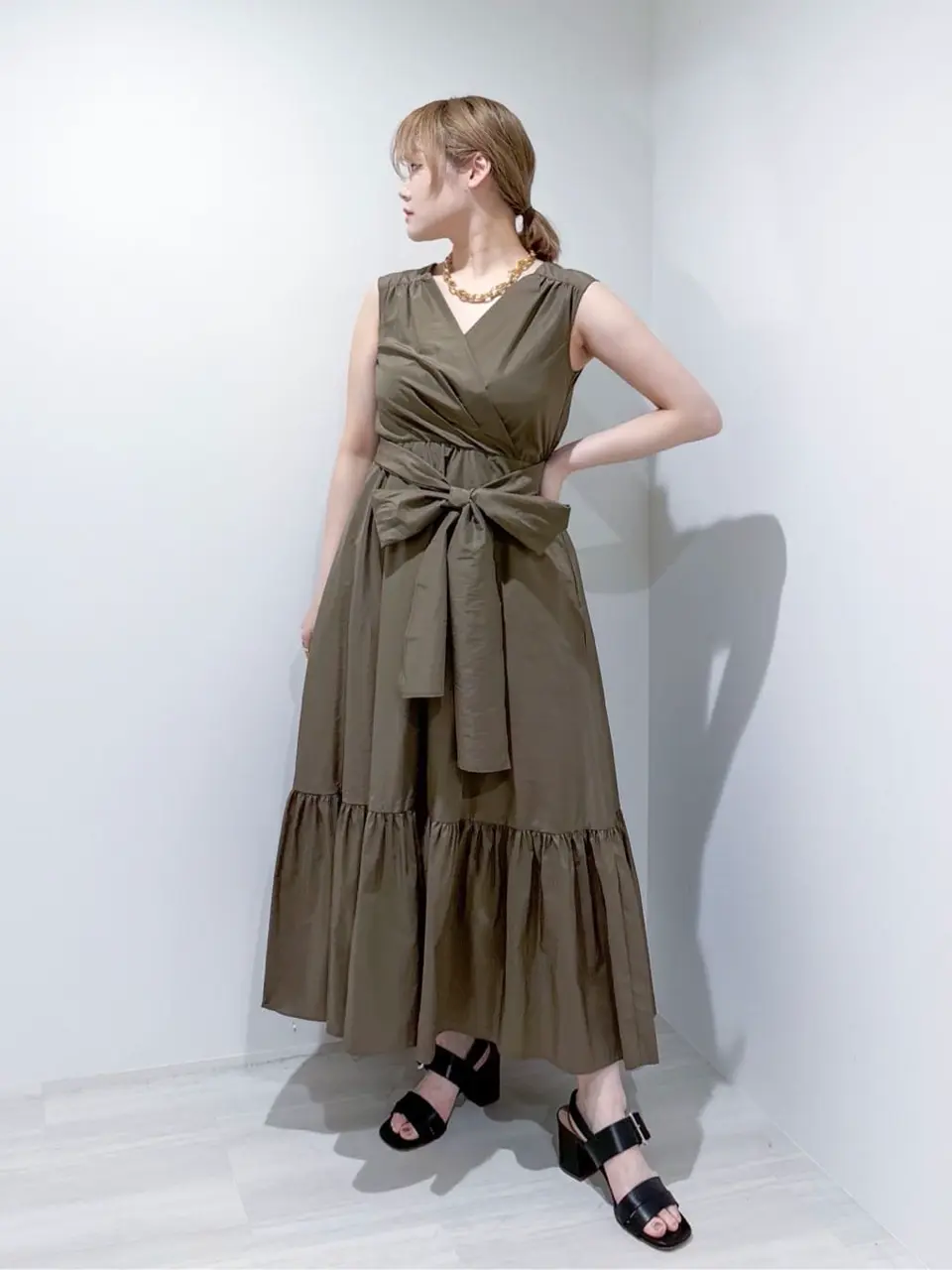 GRACE CONTINENTAL SAYUMI Nagashima コーディネート画像