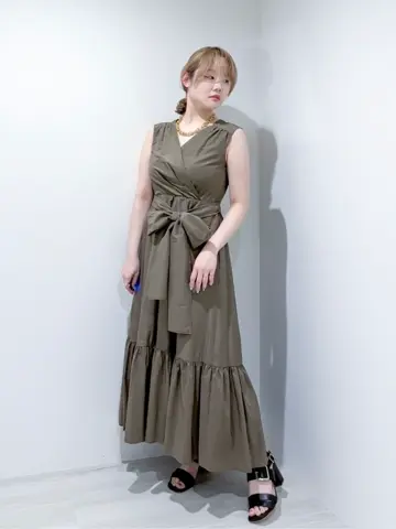 GRACE CONTINENTAL SAYUMI Nagashima コーディネート画像