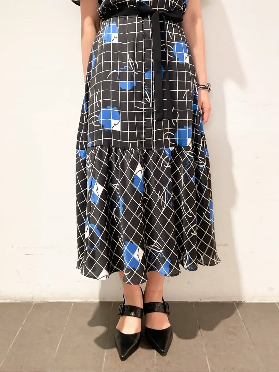 GRACE CONTINENTAL 清水　杏梨 コーディネート画像