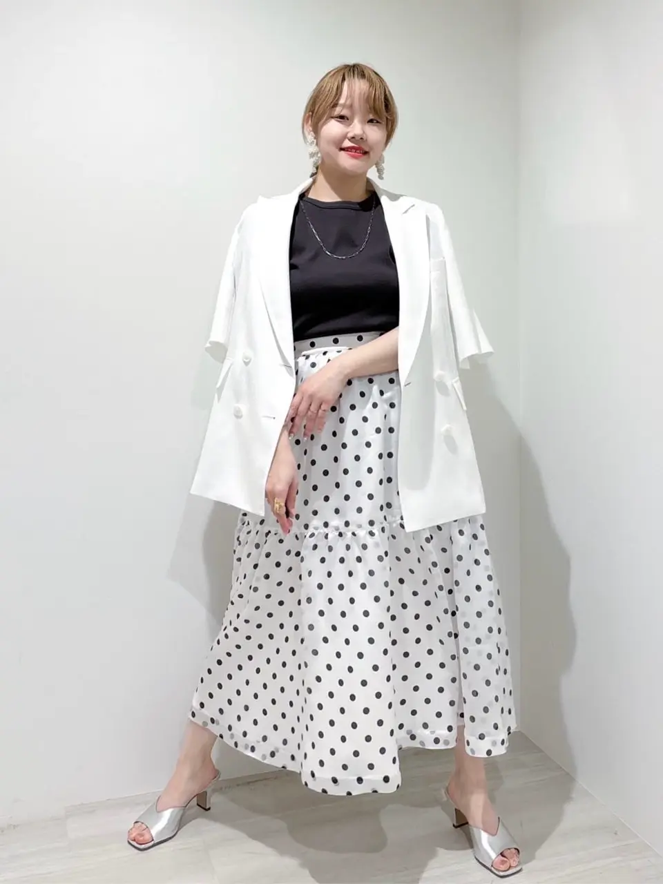 GRACE CONTINENTAL SAYUMI Nagashima コーディネート画像