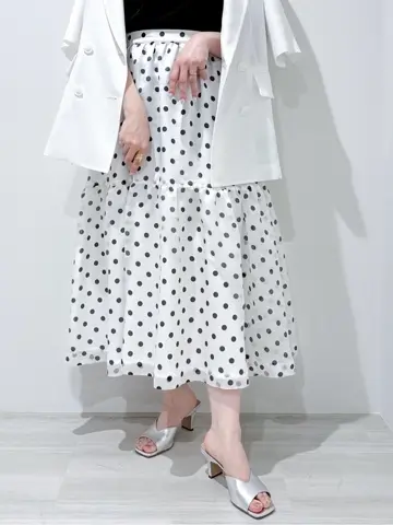 GRACE CONTINENTAL SAYUMI Nagashima コーディネート画像