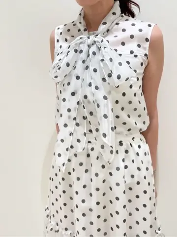 GRACE CONTINENTAL 赤間　 コーディネート画像