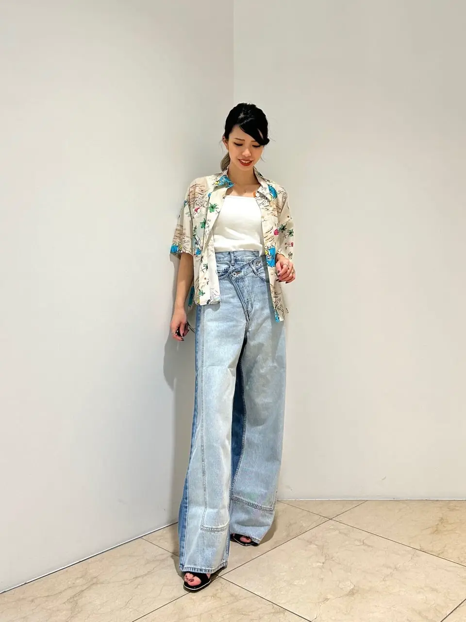 GRACE CONTINENTAL FUKUSHIMA YURIE コーディネート画像