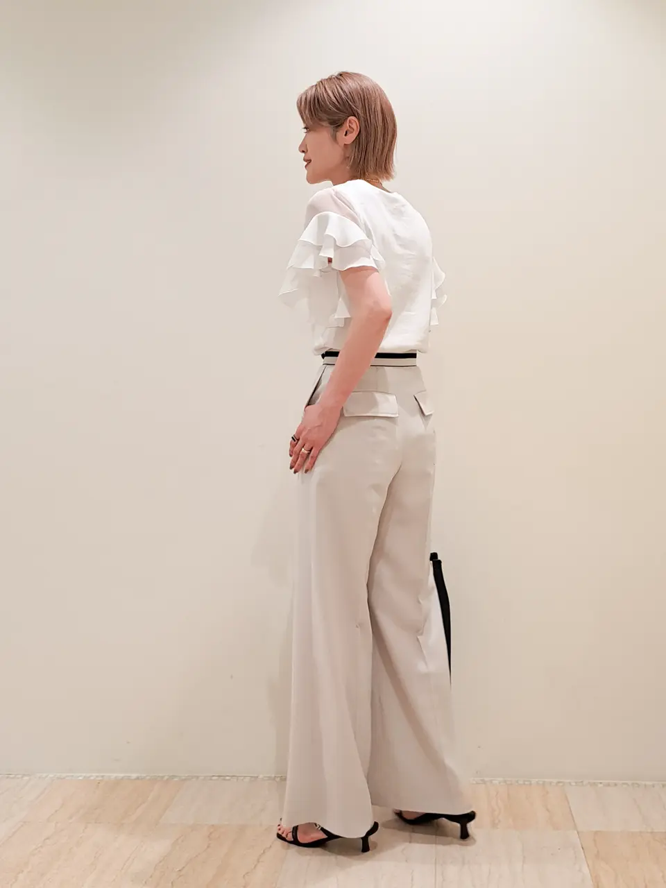 GRACE CONTINENTAL 今野　志保 コーディネート画像