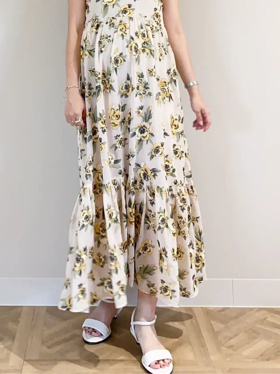 GRACE CONTINENTAL 古川温子 コーディネート画像