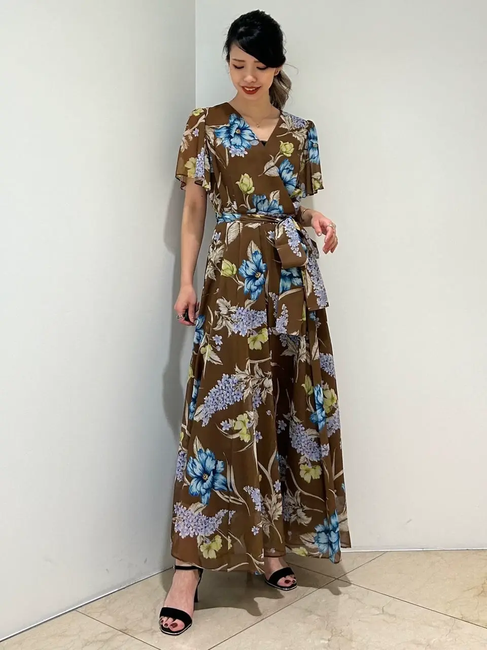 GRACE CONTINENTAL FUKUSHIMA YURIE コーディネート画像