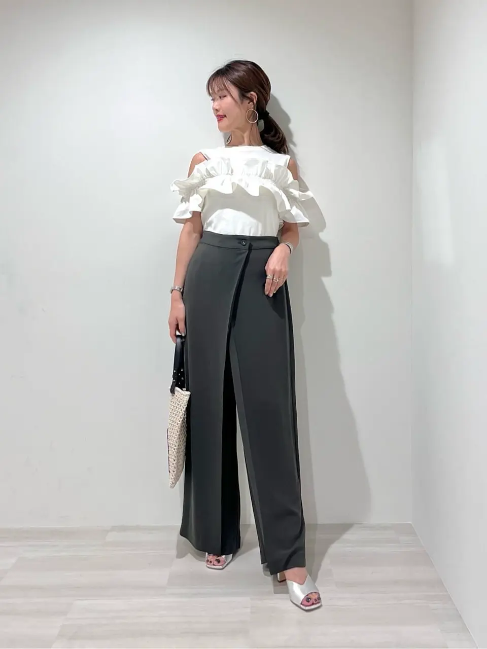 GRACE CONTINENTAL A.Kameyama コーディネート画像