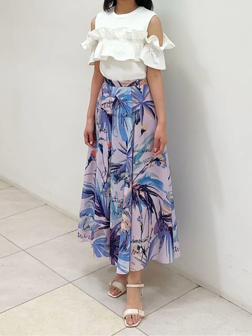 GRACE CONTINENTAL MORITA AI コーディネート画像