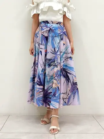 GRACE CONTINENTAL MORITA AI コーディネート画像