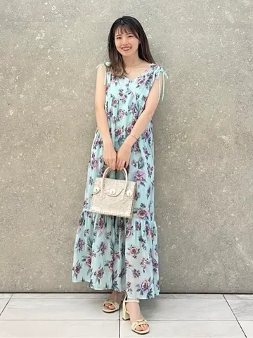 GRACE CONTINENTAL minami コーディネート画像