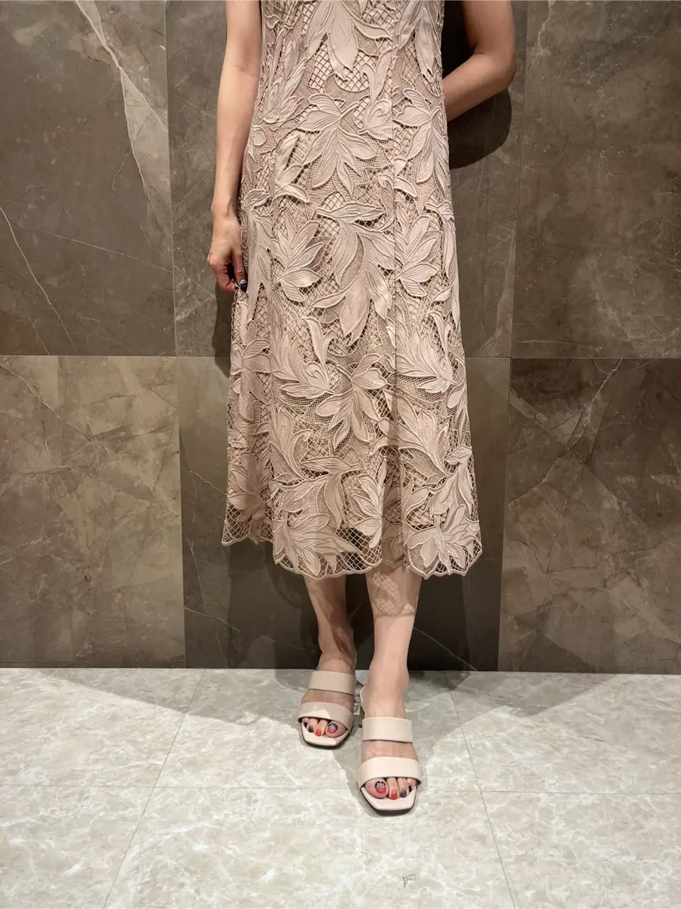 GRACE CONTINENTAL 穐山　香織 コーディネート画像