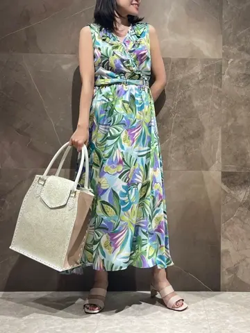 GRACE CONTINENTAL 穐山　香織 コーディネート画像