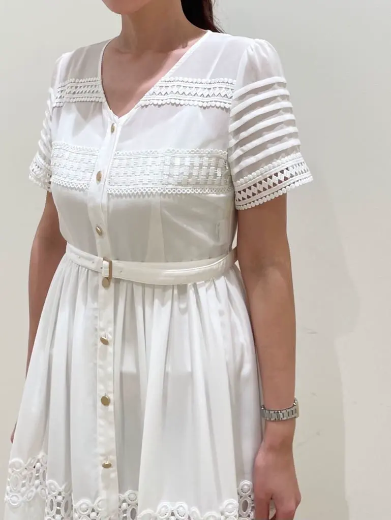 GRACE CONTINENTAL 赤間　 コーディネート画像