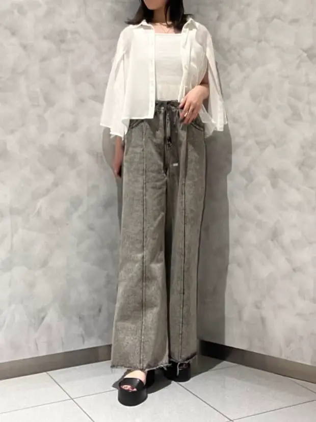 GRACE CONTINENTAL OZAWA コーディネート画像