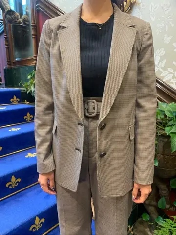 GRACE CONTINENTAL 小笠原　春菜 コーディネート画像