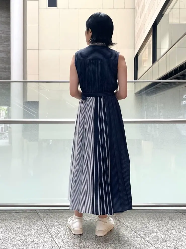 GRACE CONTINENTAL yoshi コーディネート画像