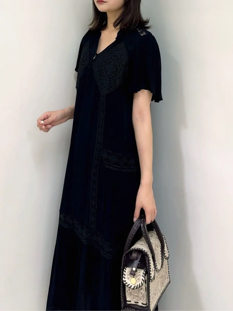 GRACE CONTINENTAL MORITA AI コーディネート画像