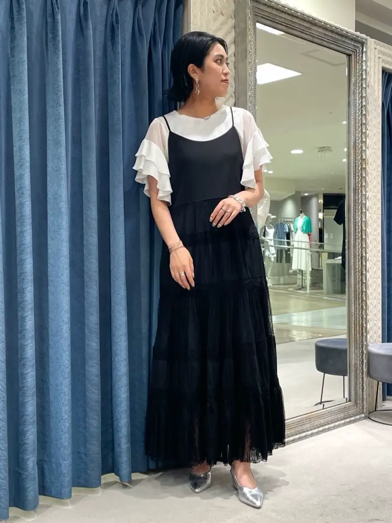 GRACE CONTINENTAL yoshi コーディネート画像