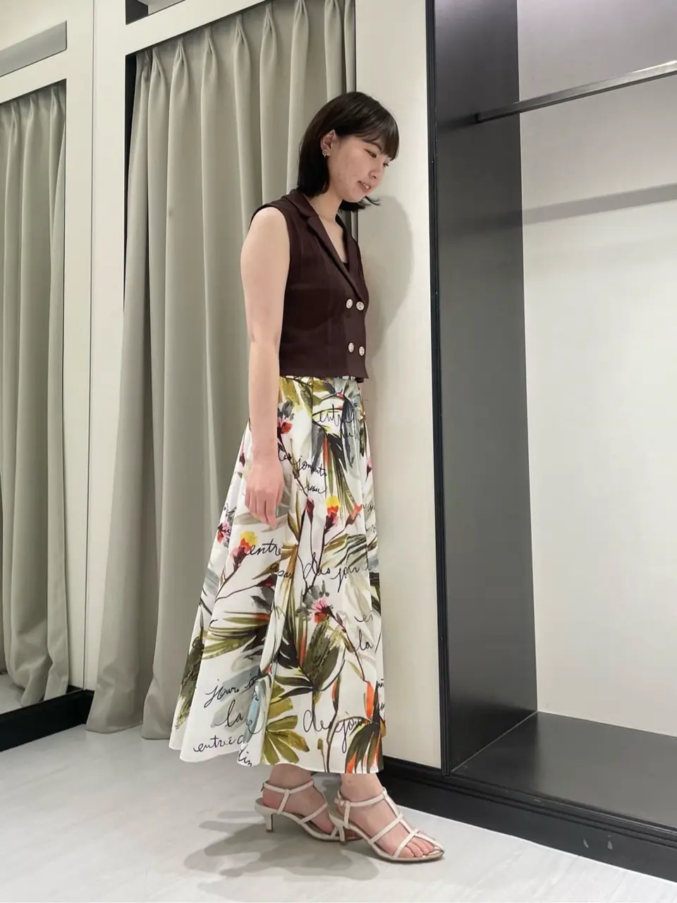 GRACE CONTINENTAL kobayashi コーディネート画像