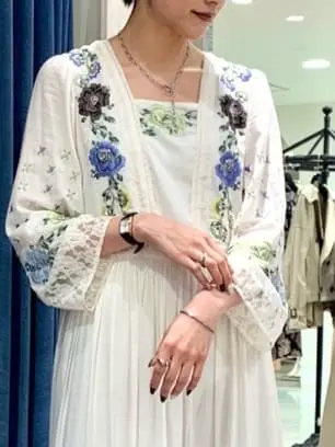 GRACE CONTINENTAL haruka iwasaki コーディネート画像