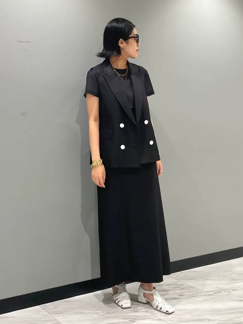 GRACE CONTINENTAL yoshi コーディネート画像